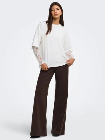 ONLY - Camiseta '15381333' en blanco