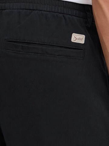 !Solid - regular Pantalón chino ' SDMohan Stretch ' en negro