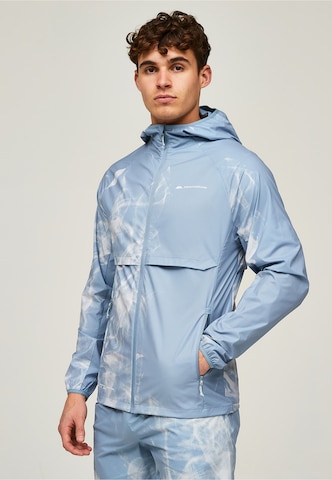 MONTERRAIN Between-Season Jacket 'Transcend Windrunner' in Blue: front