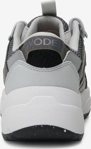 WODEN Sneakers 'Sif Reflective' in Grey