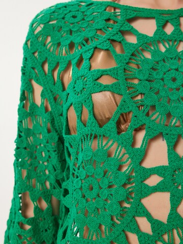 Happiness İstanbul Neulepaita värissä vihreä