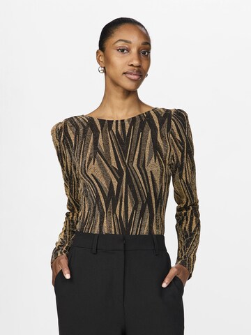 YAS Shirt body 'YEN' in Goud: voorkant