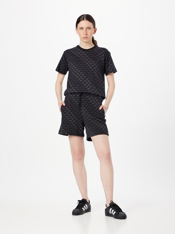 regular Pantaloni 'Trefoil Monogram' di ADIDAS ORIGINALS in nero