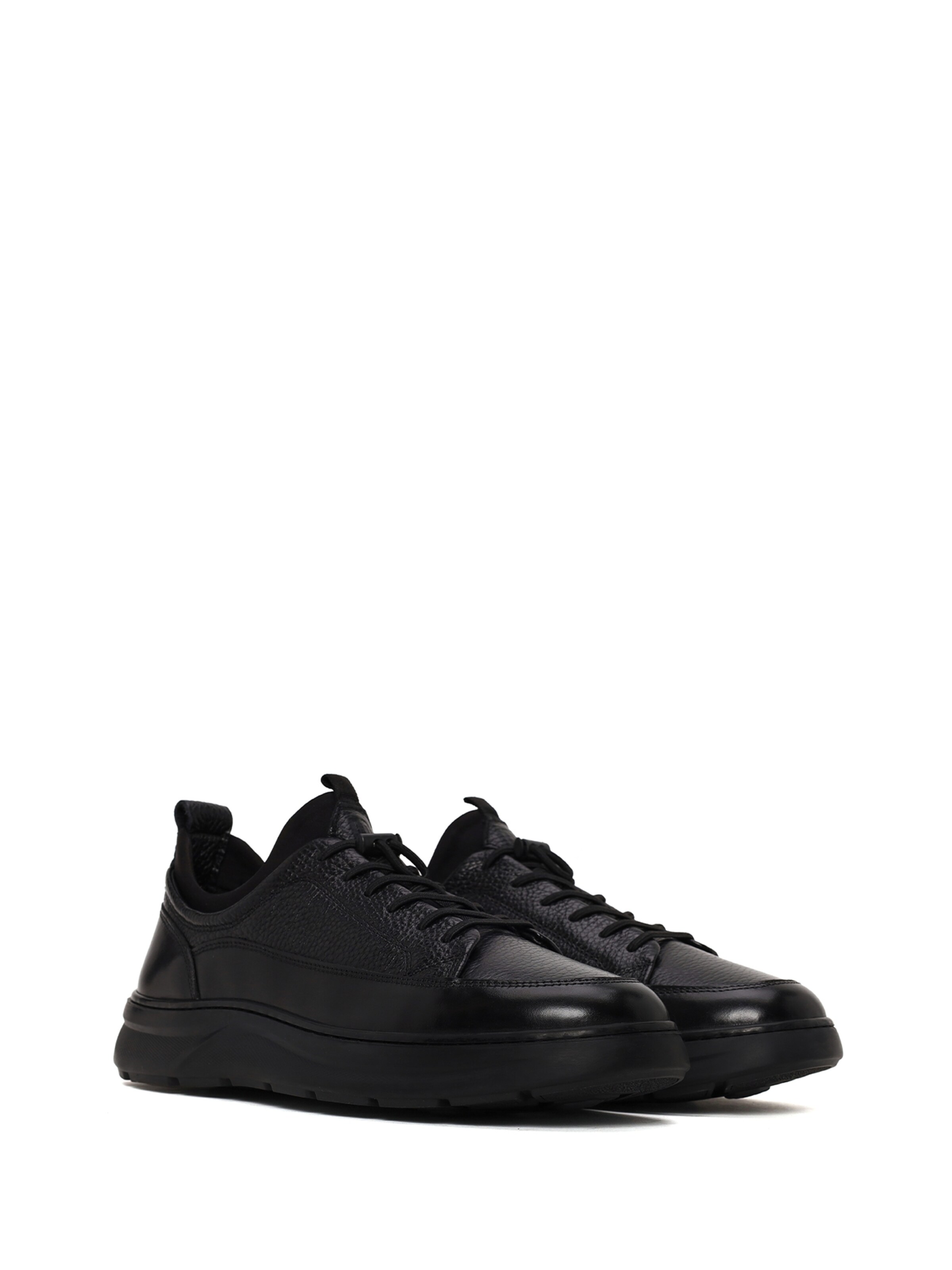 Baskets basses Derimod en noir