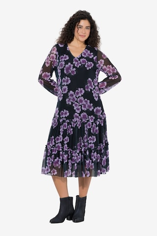 Ulla Popken Mekko värissä lila: etupuoli