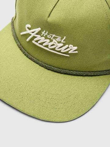 SELECTED - Gorra 'Selected x Hotel Amour' en verde
