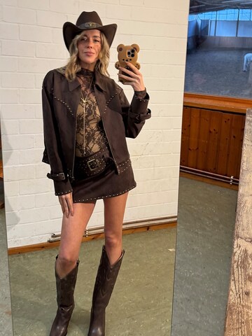 Hoermanseder Демисезонная куртка в Коричневый