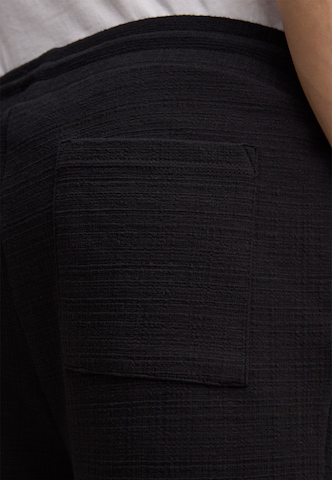 STRELLSON Regular Chino in Zwart
