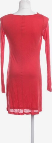 Theory Dress in M in Red