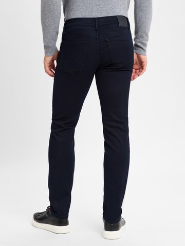 BRAX Slimfit Jeans 'Chuck' in Blauw