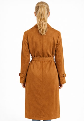 Elara Mantel in Braun
