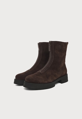 Ankle boots di COMMA in marrone