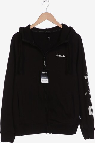 BENCH Sweatshirt & Zip-Up Hoodie in M-L in Black: front