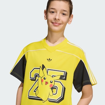 ADIDAS ORIGINALS Shirt 'Pokemon' in Geel