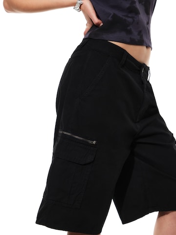 SHYXLoosefit Cargo hlače 'Alex' - crna boja