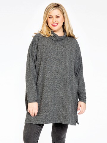 Yoek Sweater in Grey