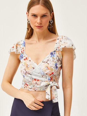 olalook Μπλούζα σε μπλε: μπροστά