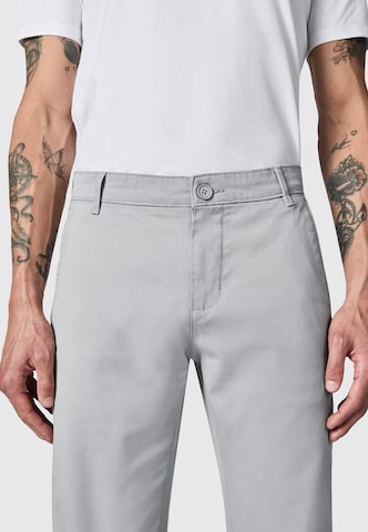 Coupe slim Pantalon chino 'Astron' Peak Time en gris