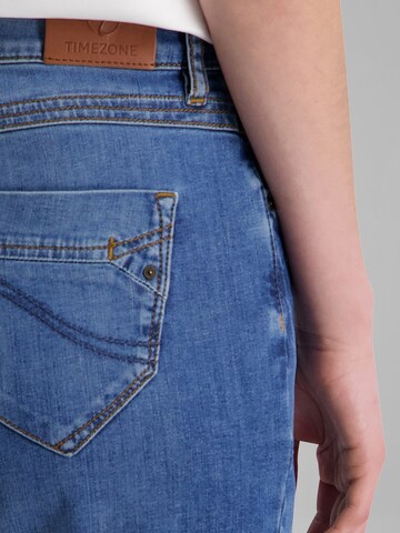 TIMEZONE Regular Stretchjeans 'Ricky TZ' in Blau