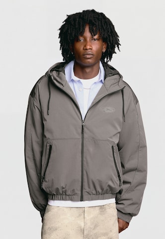 Giacca di mezza stagione di Bershka in grigio