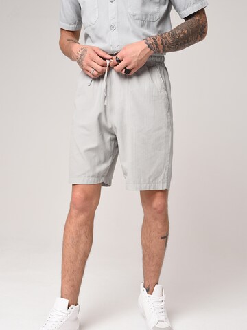 Antioch Regular Hose in Grau: Vorderseite