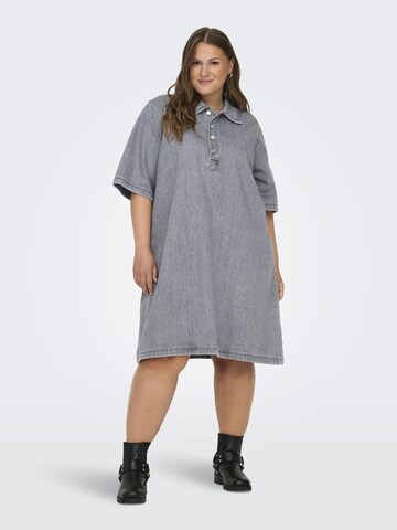 ONLY Carmakoma - Vestido camisero en gris: frente