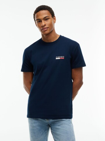 T-Shirt 'DNA' Tommy Jeans en bleu