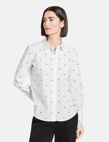 GERRY WEBER Bluzka w kolorze biały: przód