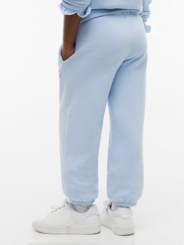 Effilé Pantalon TOMMY HILFIGER en bleu