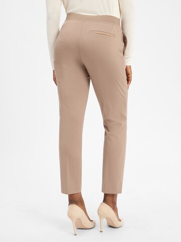 BOSS Regular Hose Tapria-Crop in Braun