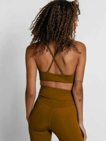 Girlfriend Collective Bustier Overdel 'Topanga' i gul