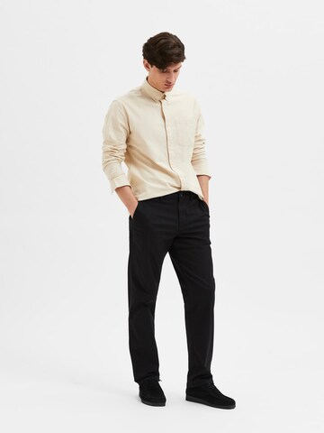 SELECTED HOMME Regular Chino trousers 'New Miles' in Black