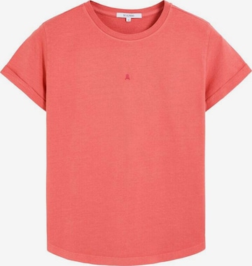 Tricou de la Scalpers pe roșu: față