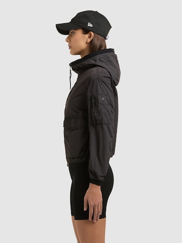 khujo Between-season jacket 'Vona' in Black