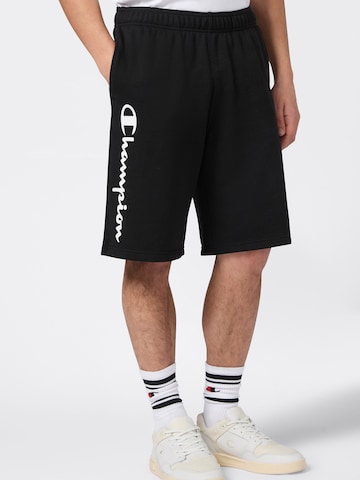 Champion Authentic Athletic Apparel Loosefit Shorts in Schwarz: Vorderseite
