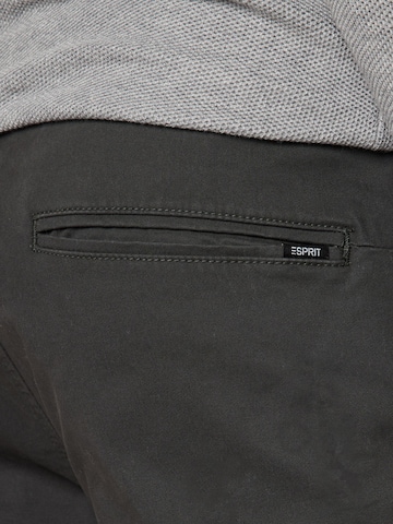 ESPRIT Slimfit Hose in Grau