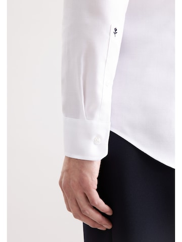 Coupe slim Chemise business 'SMART CLASSICS' SEIDENSTICKER en blanc