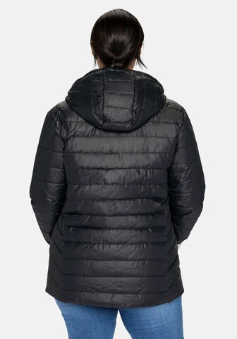 SHEEGO Between-Season Jacket in Black