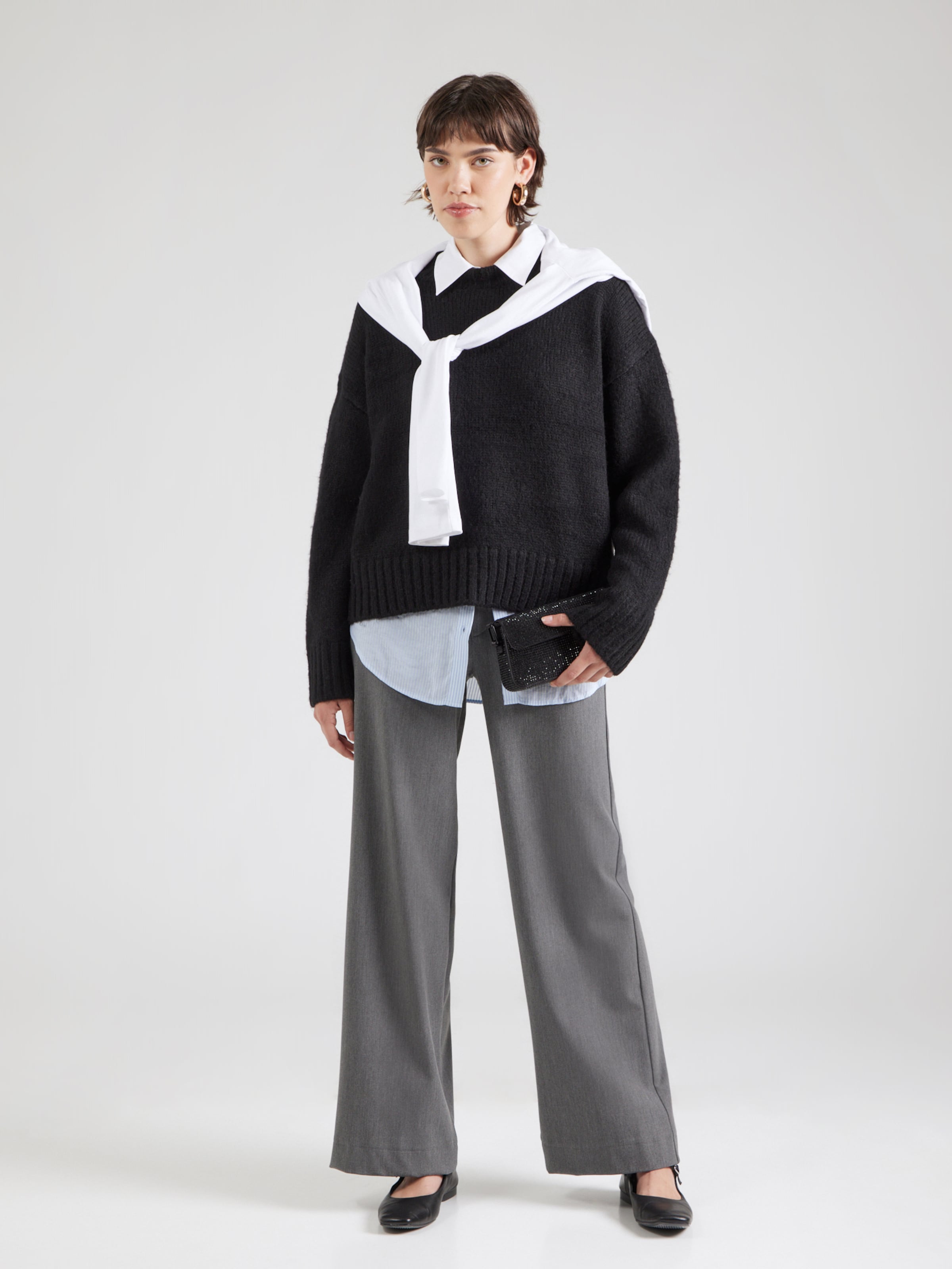 rosemunde Sweater 'Tulip' in Black | ABOUT YOU