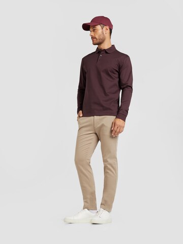 Tricou 'Pado 30' de la BOSS pe roșu