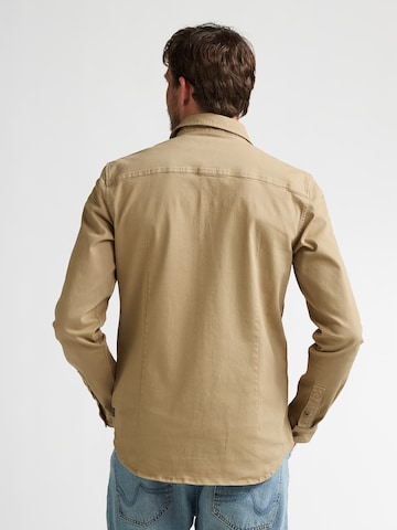 Coupe regular Chemise Petrol Industries en marron