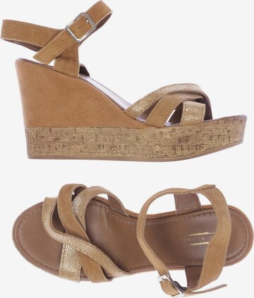 5TH AVENUE Sandals & High-Heeled Sandals in 38 in Brown: front