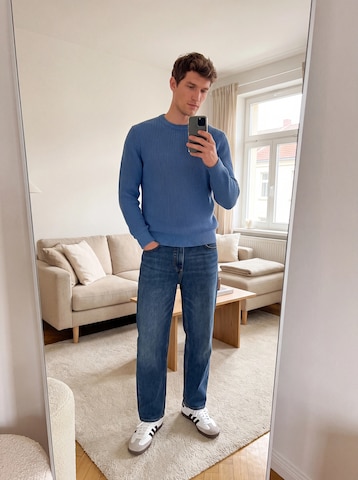 everly® Свитер в Синий