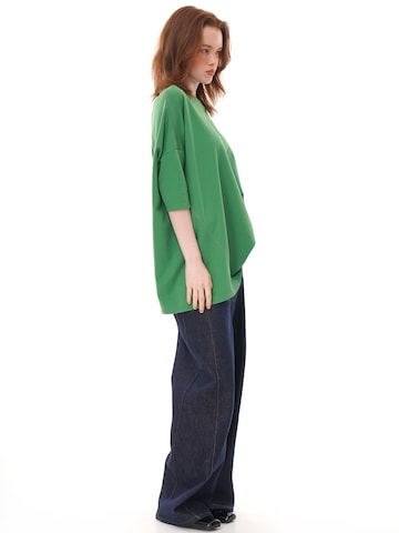 T-shirt '2 Colors Oversized Half Sleeve Longline Crew Neck Tunic Top' yoligex en vert