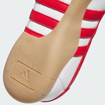Ballerina con cinturino 'Taekwondo Mei' di ADIDAS ORIGINALS in bianco