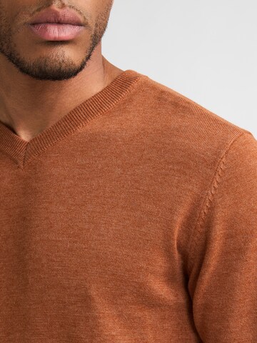 Pullover di Petrol Industries in arancione