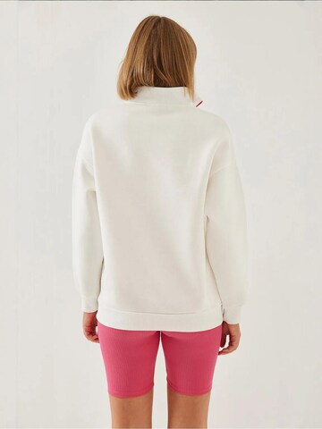 Felpa di Bianco Lucci in bianco