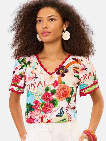 love & roses Shirt in Rood: voorkant