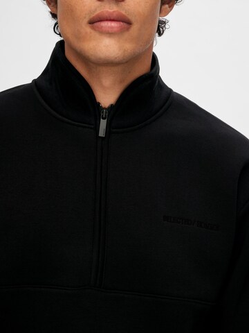 Sweat-shirt 'HANKIE' SELECTED HOMME en noir