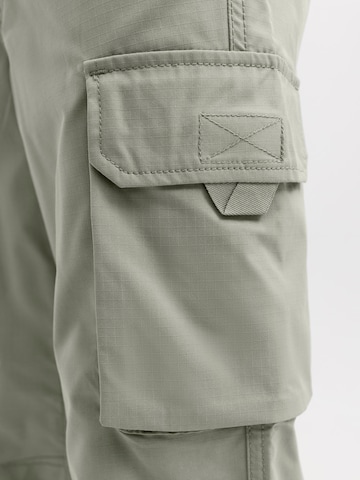 Loosefit Pantaloni di Jack & Jones Junior in verde